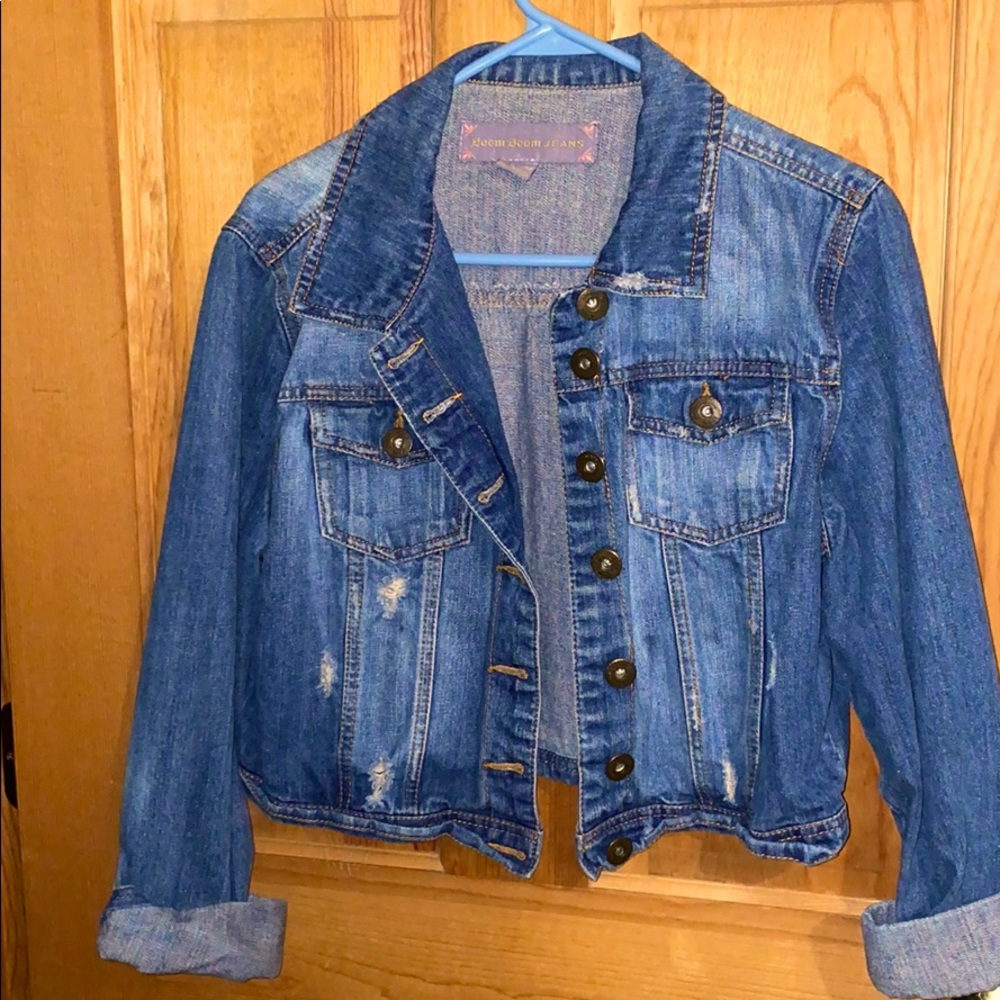 Cropped jean jacket
